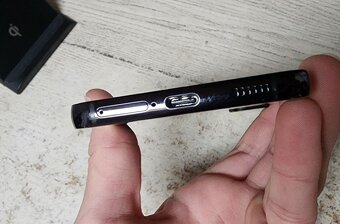 predám Samsung S22 - 4