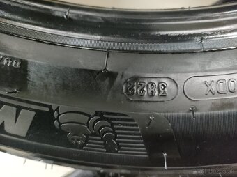 275/45R21 315/40R21 Pilot Alpin 5 suv - 4