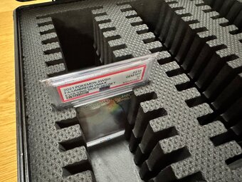 Kufrík na 42x Gradovaných Kariet (PSA, etc) - Nový - 4