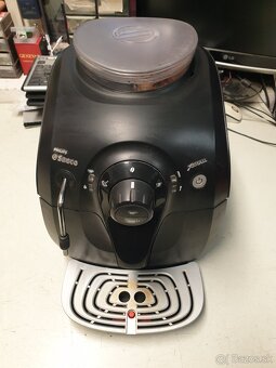 Kávovar PHILIPS - 4