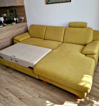 Kvalitná sedačka s elektrickým výsuvom - 4