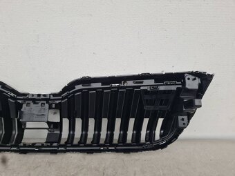 Škoda Superb 3 III LIFT 19- maska mriežka - 4