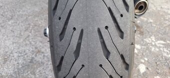 Yamaha mt 07 - 4