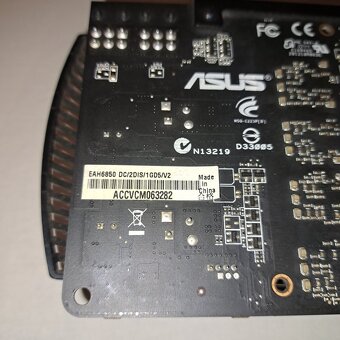 asus EAH6850 - 4