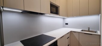 MODERNÝ KLIMATIZOVANÝ 3i. BYT 78m2 V CENTRE BRATISLAVY. - 4