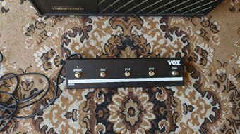 Vox VT100X + footswitch - 4