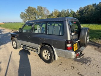 Mitsubishi pajero 3.0v6 24v - 4