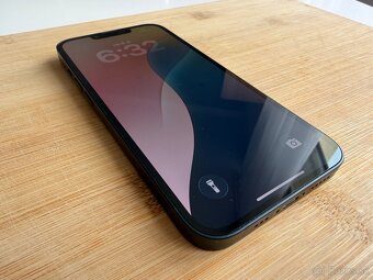 Apple iPhone 13 128 GB Midnight - 4