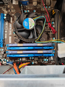 Predám PC v skrinke do racku 4u - 4