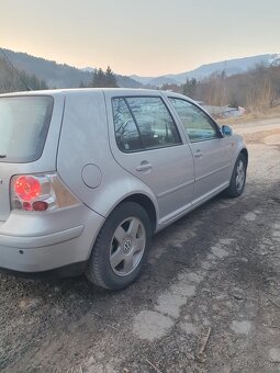 VW Golf IV - 4