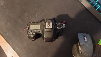 Canon eos 80D Telo - 4