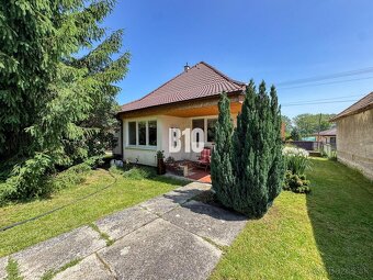 Útulný 3 izbový rodinný dom na 24 á pozemku - Zbehy - 4