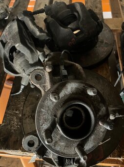 Vsetko komplet za 100e Ford Mondeo MK4 - 4