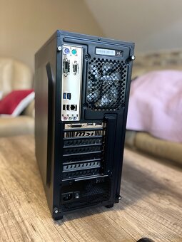 🖥️ Herný PC + 144Hz monitor + HyperX slúchadlá ZDARMA - 4