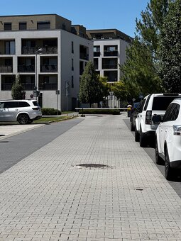 Parkovacie státie - Slnečnice - 4