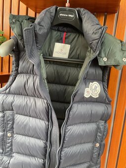 Moncler - 4