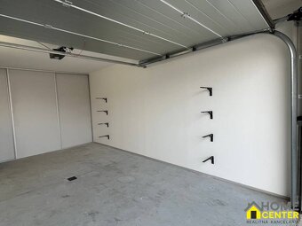 RETRVOVANÁ  veľkorozmerná garáž, Okružná cesta, Komárno - 4
