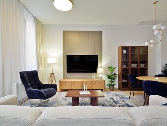 Moderný 3-izbový byt s terasou v centre Humenného. - 4