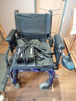 Invalidný elektrický vozík - 4
