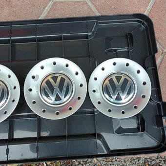 Predám stredové krytky VW 1J0601149G - 4