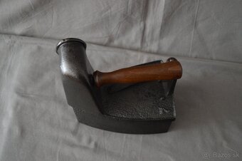 Liatinová žehlička Baweja No. 7 - 4