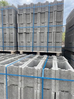 Rôzny stavebný materiál - 4