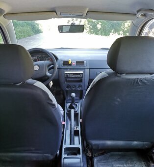 Fabia - 4