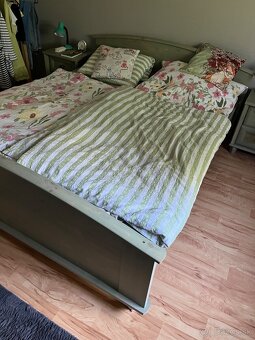 Posteľ 200x160 plus matrace - 4