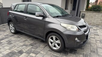 Toyota urban cruiser 1,3 benzin - 4