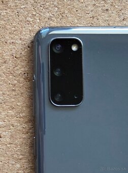 Samsung Galaxy S20 - 4