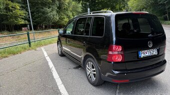 Predám VwTouran 2,0 TDI 103kw DSG 2007 - 4