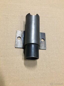 škoda 120  kryt brzdy - 4