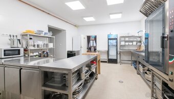 PRENÁJOM GASTRO PREVÁDZKY NA FARME ZELENÁ RUŽA KĽAČNO - 4