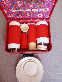 Retro piknikova sada - 4
