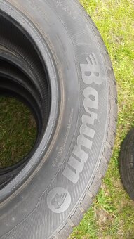 215/65R16. 98H. Barum zimné - 4
