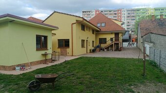 Predaj 9 izbového rodinného domu na Podzáhradnej ul. - 4