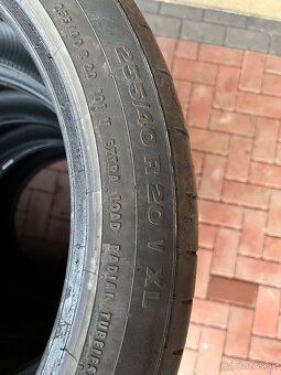 255/40 R20 Continental - 4