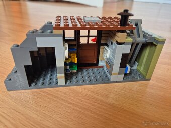 LEGO City 60131 Ostrov zločincov - 4