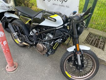 Husqvarna Vitpilen 401 - 4