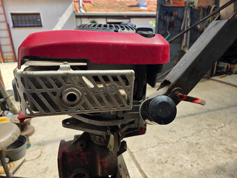 štvortaktný motor BRIGGS&STRATTON - 4