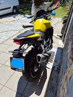 Honda Hornet CB750 - 4