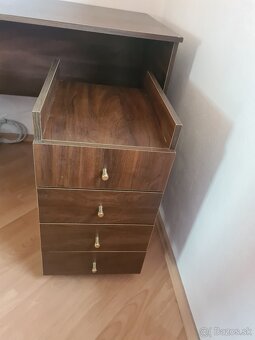 Písací stôl s mobilnými zásuvkovými boxami - 4