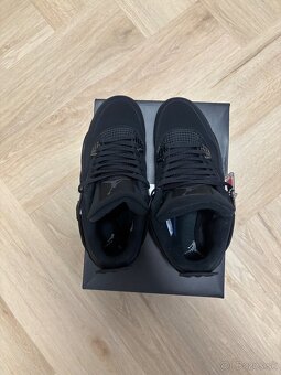Air Jordan 4 black cat - 4