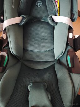 Autosedačka MAXI-COSI + základňa - 4