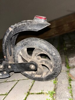 Kolobezka Elektrická KUGOO - 4