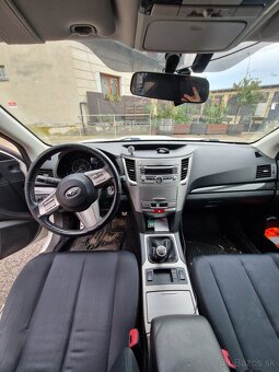 Subaru Legacy - 4