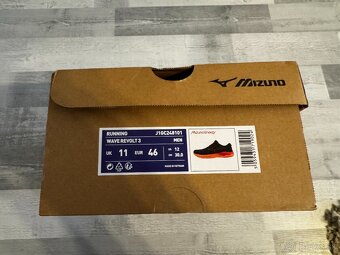 NOVÉ Mizuno Wave Revolt 3 46 NOVÉ - 4