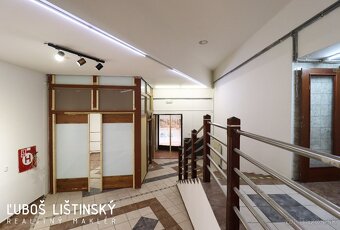 PRENÁJOM Obchodný priestor 100m2 na Námestí Sv. Egídia - 4