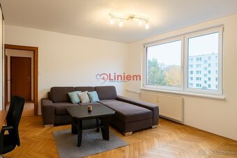 Na prenájom-2,5 izbový byt na Klokočine - 4