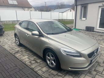 Volvo V40 - 4